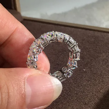 18K goldr ring 8ct D VVS moissanite ring Zaruke&Wedding Jewellery s certifikatom 0036