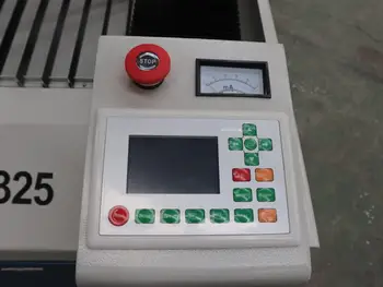 Efektivna graviranje laser CO2 60v 80в i stroj za rezanje АКДЖ1325