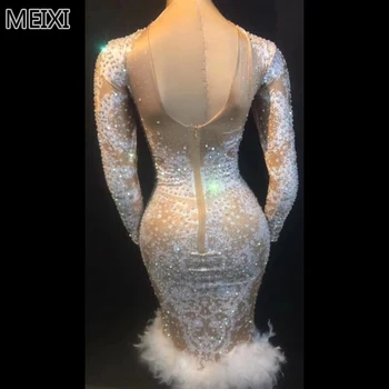 Prekrasna bijela пернатый gorski kristal cijela haljina vjenčanja bar rođendanski koncert pjevačica i plesačica kostimi