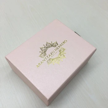 Veleprodaja 100 kom./lot prilagođene roza papirnate kutije za nakit poklon pakiranje kutija tiskano logo naušnice i ogrlica narukvica kutija